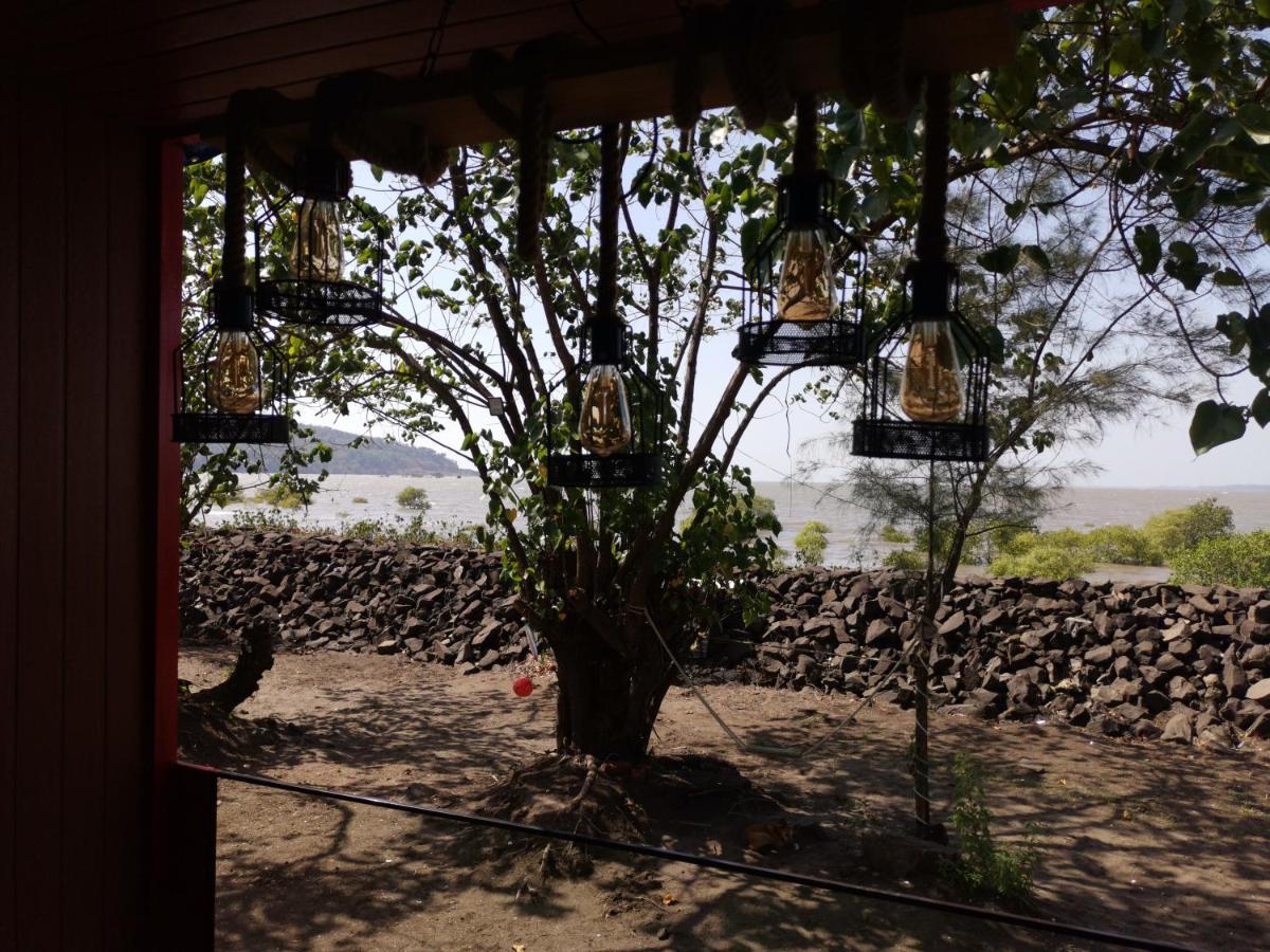 The Koasta Sea View Resort Korlai Eksteriør billede